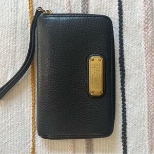 Marc by Marc Jacobs Black Leather Wristlet